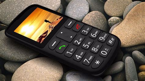 Мобильные телефоны для пожилых: удобство и простота